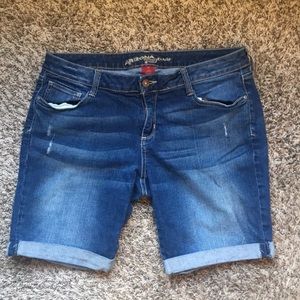 Jean bermuda shorts
